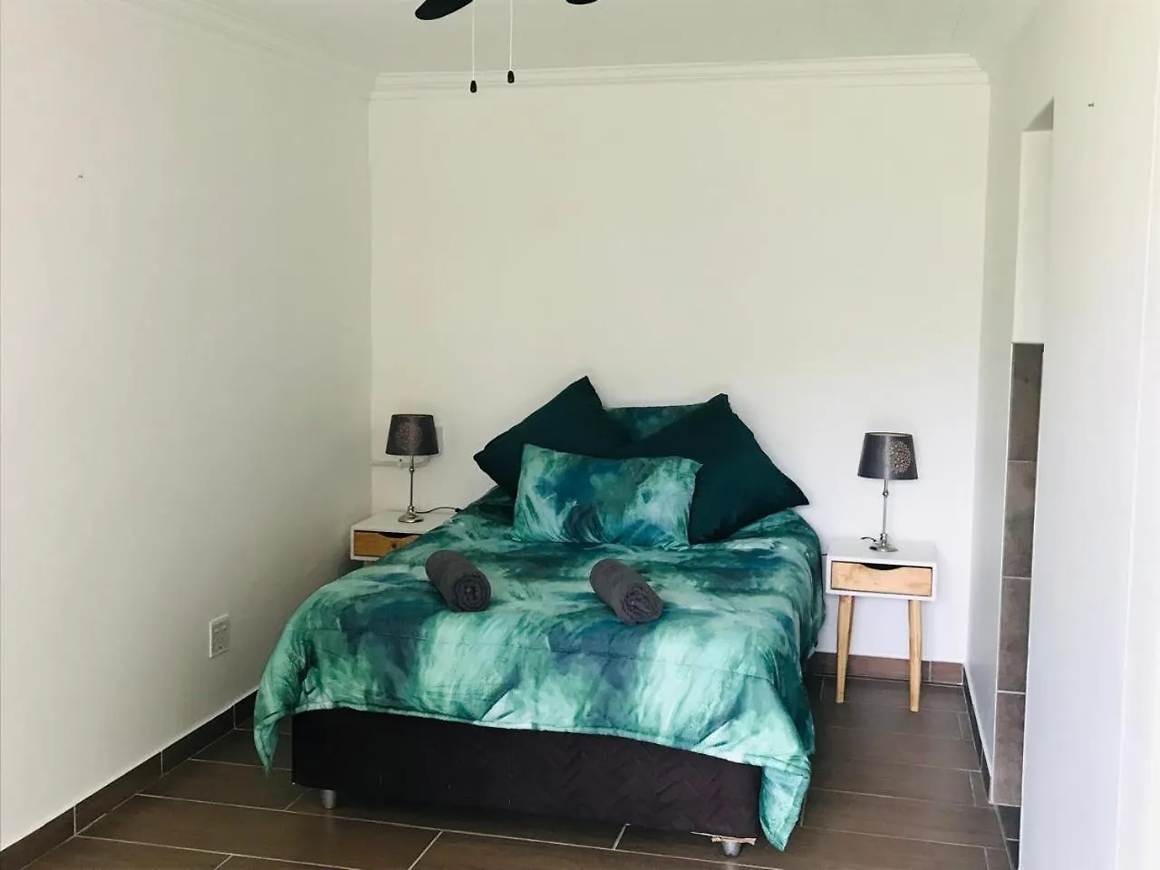 Joostenberg Drive - Free And Secure Parking Included Cape Town